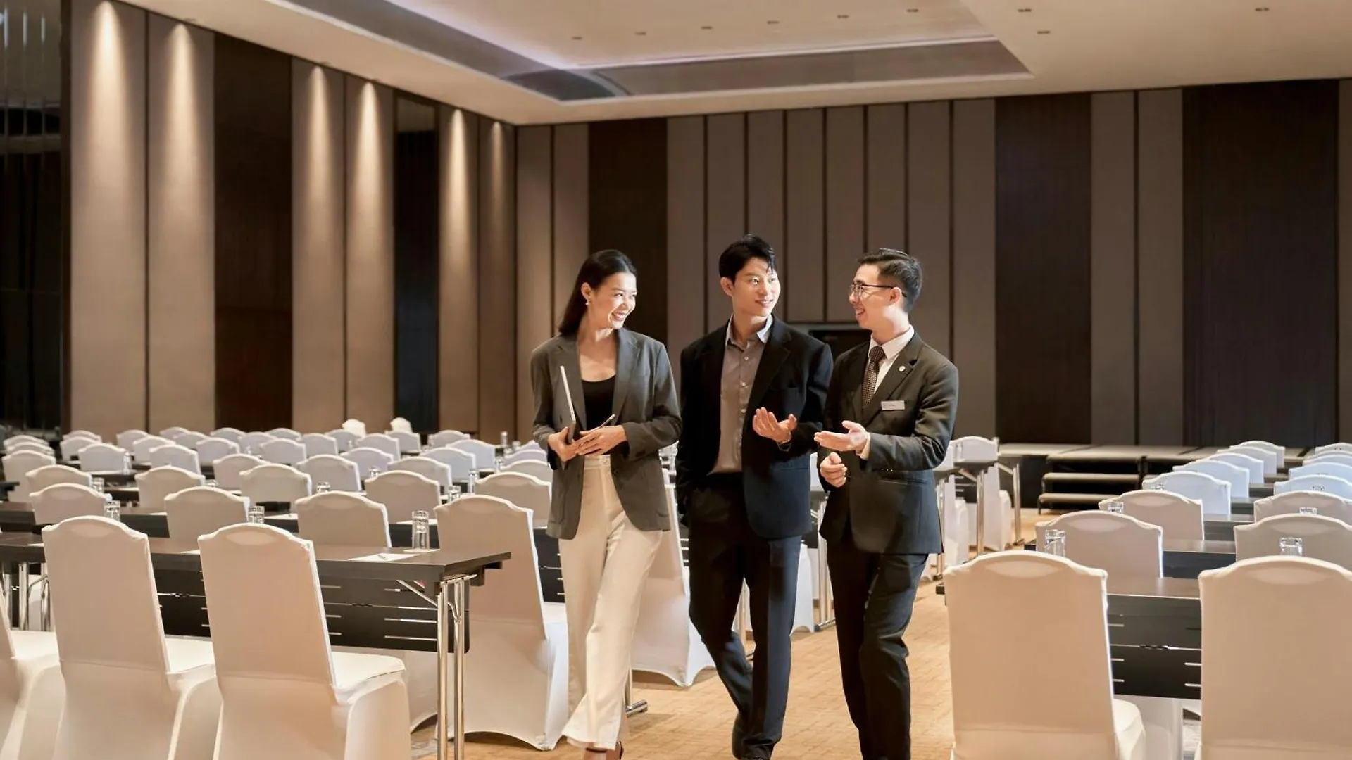 הו צ'י מין סיטי Sheraton Saigon Grand Opera Hotel