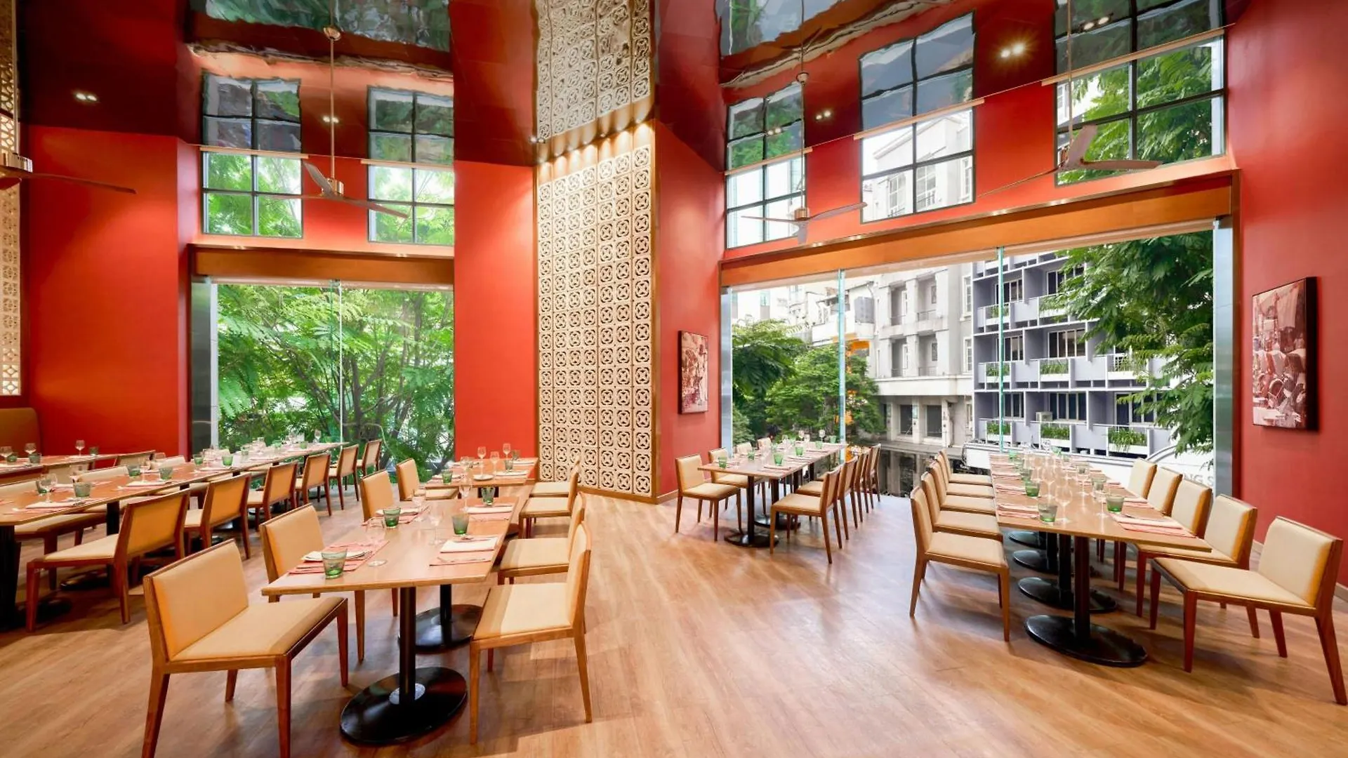 הו צ'י מין סיטי Sheraton Saigon Grand Opera Hotel